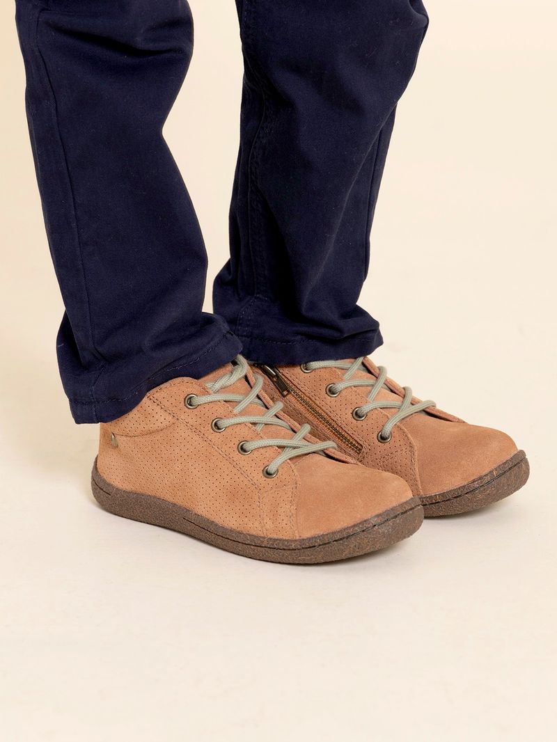 Zapatilla Gamuza Niño Hervey Café